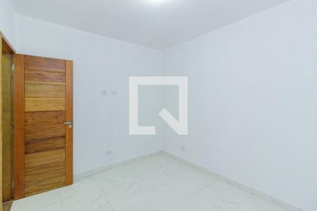 Quarto 1 de apartamento para alugar com 2 quartos, 64m² em Vila Zat, São Paulo