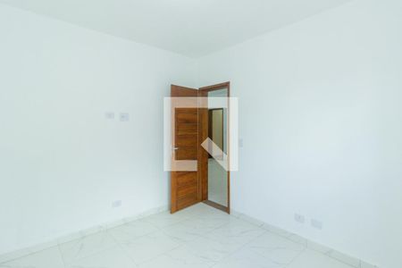 Quarto 1 de apartamento para alugar com 2 quartos, 60m² em Vila Zat, São Paulo