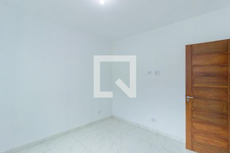 Quarto 1 de apartamento para alugar com 2 quartos, 60m² em Vila Zat, São Paulo