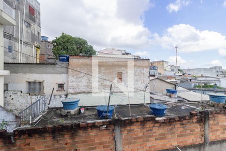 Vista Quarto 1 de apartamento para alugar com 2 quartos, 60m² em Vila Zat, São Paulo