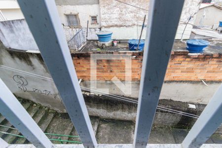Vista Quarto 1 de apartamento para alugar com 2 quartos, 60m² em Vila Zat, São Paulo