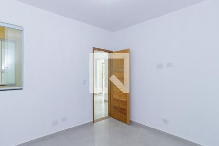 Quarto 1 de apartamento para alugar com 2 quartos, 60m² em Vila Zat, São Paulo