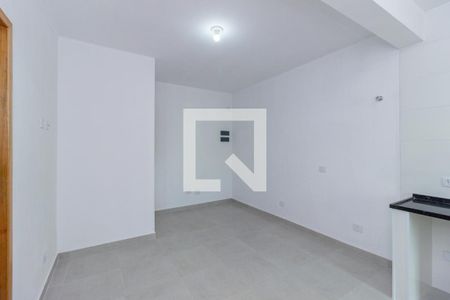 Apartamento para alugar com 2 quartos, 60m² em Vila Zat, São Paulo
