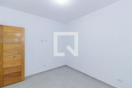 Quarto 1 de apartamento para alugar com 2 quartos, 60m² em Vila Zat, São Paulo