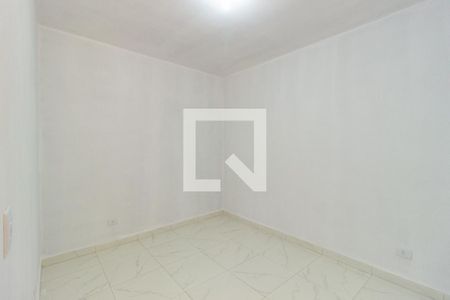 Quarto de casa de condomínio para alugar com 1 quarto, 70m² em Vila Zat, São Paulo