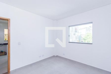 Quarto 2 de apartamento para alugar com 2 quartos, 66m² em Vila Zat, São Paulo