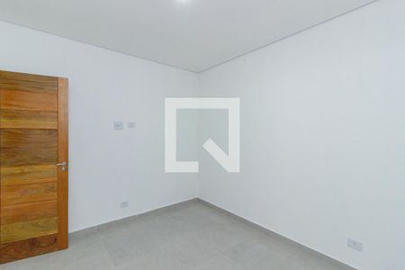 Quarto 1 de apartamento para alugar com 2 quartos, 66m² em Vila Zat, São Paulo