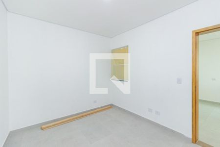 Quarto 1 de apartamento para alugar com 2 quartos, 66m² em Vila Zat, São Paulo