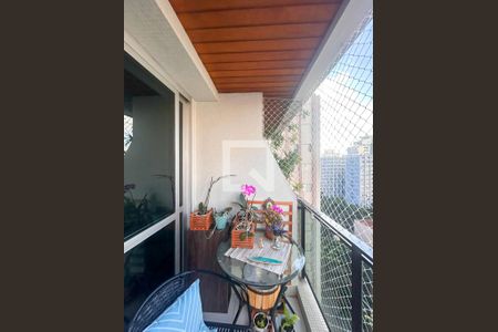 Varanda da Sala de apartamento à venda com 1 quarto, 49m² em Campo Belo, São Paulo