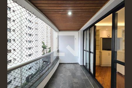 Varanda da Sala de apartamento para alugar com 3 quartos, 95m² em Moema, São Paulo
