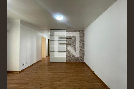 Apartamento para alugar com 2 quartos, 70m² em Industrial, Novo Hamburgo