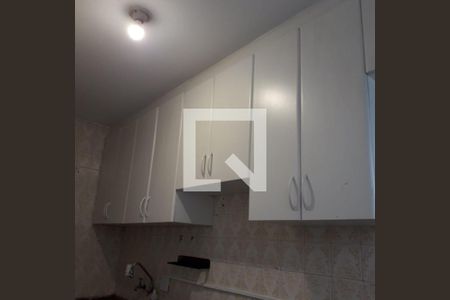 Cozinha de apartamento para alugar com 2 quartos, 65m² em Água Branca, São Paulo