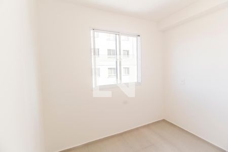 Quarto 1 de apartamento para alugar com 2 quartos, 36m² em Chacara Santa Lucia, Carapicuíba