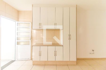 Sala/Cozinha de casa de condomínio para alugar com 2 quartos, 51m² em Jardim Lourdes, Ferraz de Vasconcelos