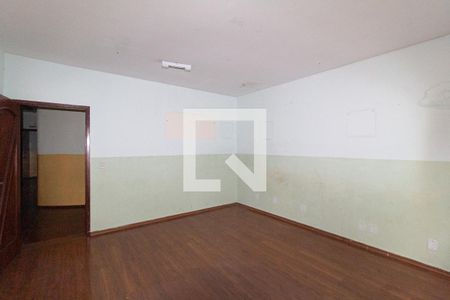 Quarto 1 de casa para alugar com 5 quartos, 276m² em Santo Antônio, Osasco