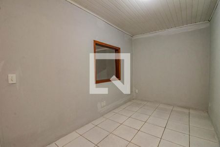 Quarto 1 de casa para alugar com 2 quartos, 80m² em Passo D’areia, Porto Alegre