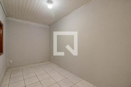 Quarto 1 de casa para alugar com 2 quartos, 80m² em Passo D’areia, Porto Alegre