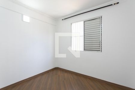 Quarto 1  de apartamento para alugar com 2 quartos, 47m² em Jardim Marilu, São Paulo