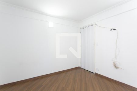 Quarto 2 de apartamento para alugar com 2 quartos, 47m² em Jardim Marilu, São Paulo