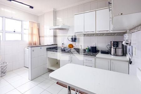 Cozinha e Área de Serviço de apartamento para alugar com 2 quartos, 67m² em Vila Brizzola, Indaiatuba