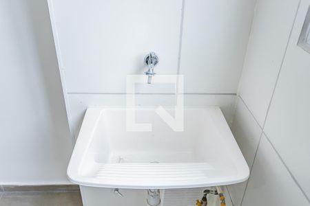 Sala, cozinha e área de serviço de apartamento para alugar com 2 quartos, 39m² em Vila Pirituba, São Paulo