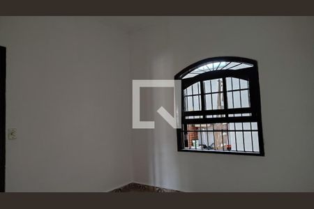 Casa para alugar com 2 quartos, 102m² em Vila Caiçara, Praia Grande
