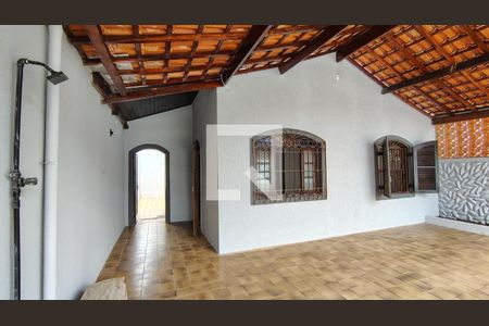 Casa para alugar com 2 quartos, 102m² em Vila Caiçara, Praia Grande