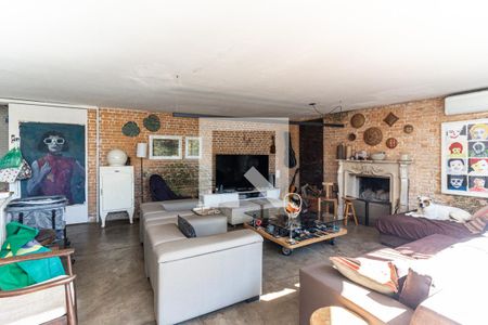 Sala de casa à venda com 5 quartos, 857m² em Pacaembu, São Paulo