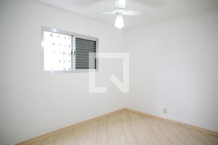 Quarto 2 de apartamento para alugar com 3 quartos, 65m² em Vila Moraes, São Paulo