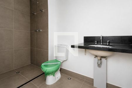 Banheiro de kitnet/studio à venda com 1 quarto, 22m² em Bela Vista, São Paulo