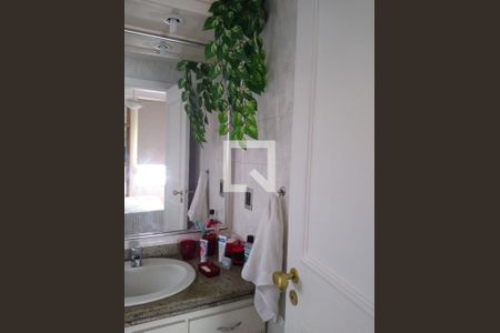 Banheiro  de apartamento à venda com 2 quartos, 71m² em Ingá, Niterói