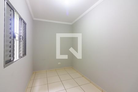 Quarto 2 de casa para alugar com 3 quartos, 75m² em Ayrosa, Osasco