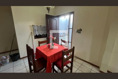 Casa à venda com 3 quartos, 275m² em Chácara da Barra, Campinas