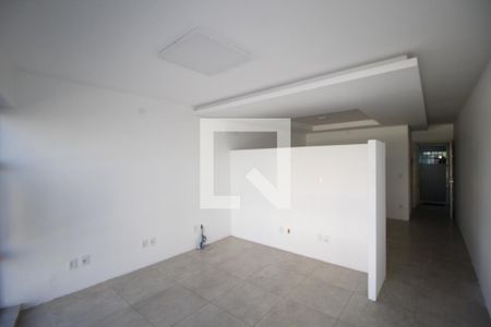 Studio de kitnet/studio para alugar com 0 quarto, 40m² em Protásio Alves, Porto Alegre