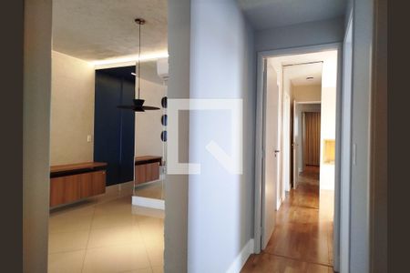 Corredor de apartamento para alugar com 3 quartos, 72m² em Vila Carrão, São Paulo