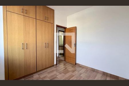 Apartamento à venda com 2 quartos, 150m² em Itamarati, Belo Horizonte
