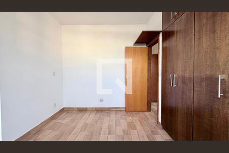 Apartamento à venda com 2 quartos, 150m² em Itamarati, Belo Horizonte