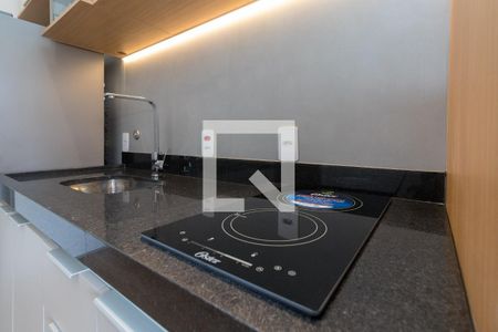 Sala/Cozinha de kitnet/studio para alugar com 1 quarto, 23m² em Vila Ema, São Paulo