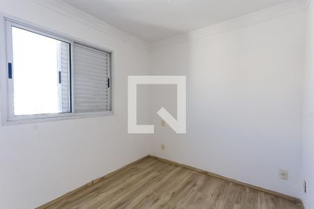 quarto 1 de apartamento para alugar com 2 quartos, 56m² em Vila Sonia do Taboao, Taboão da Serra