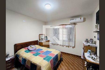 Casa à venda com 4 quartos, 2500m² em Parque Centenário, Jundiaí