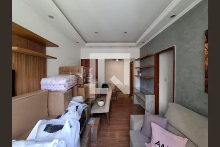 Sala de apartamento à venda com 2 quartos, 75m² em Laranjeiras, Rio de Janeiro