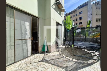 Varanda  de apartamento à venda com 2 quartos, 75m² em Laranjeiras, Rio de Janeiro