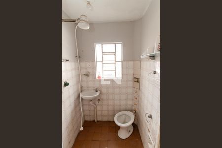 Banheiro de casa para alugar com 1 quarto, 140m² em Vila Nivi, São Paulo