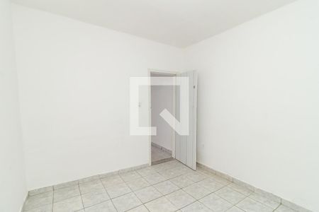 Quarto de casa para alugar com 1 quarto, 140m² em Vila Nivi, São Paulo