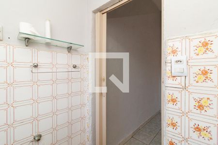Banheiro de casa para alugar com 1 quarto, 140m² em Vila Nivi, São Paulo