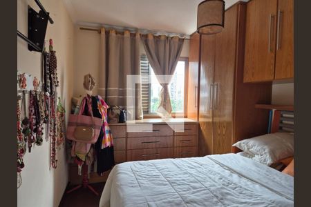 Quarto de apartamento à venda com 2 quartos, 80m² em Vila Gumercindo, São Paulo