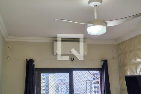 Sala de apartamento para alugar com 2 quartos, 67m² em Guilhermina, Praia Grande
