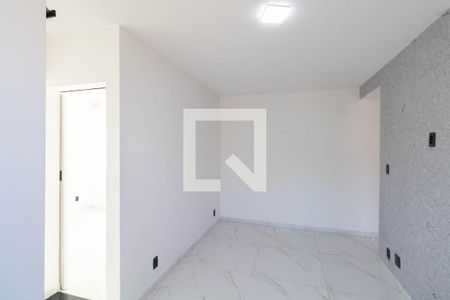 Sala de apartamento para alugar com 2 quartos, 43m² em Inhoaíba, Rio de Janeiro