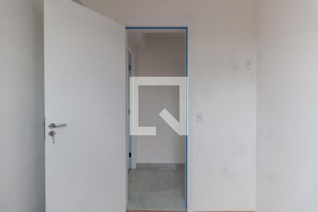 Quarto 2 de apartamento para alugar com 2 quartos, 42m² em Vila Graciosa, São Paulo