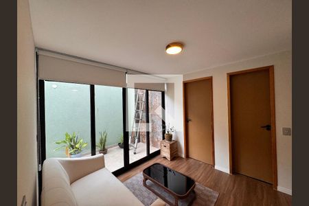 Hall Íntimo de casa de condomínio à venda com 4 quartos, 160m² em Vargem Pequena, Rio de Janeiro